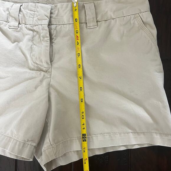 Women's Tommy Hilfiger 100% cotton Khaki Chino Shorts sz 12 Preppy Normcore - Picture 7 of 9